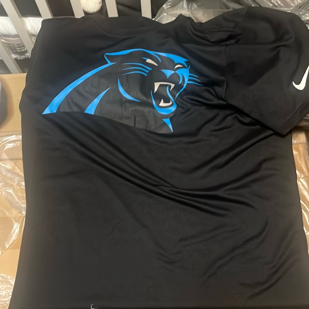 Nike dry fit panthers shirt